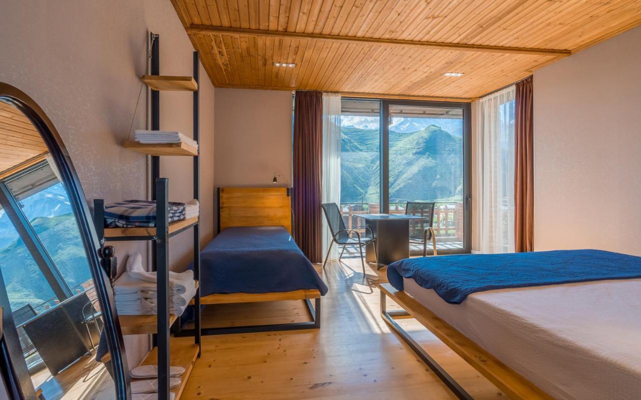 Vache Hotel Kazbegi Εξωτερικό φωτογραφία