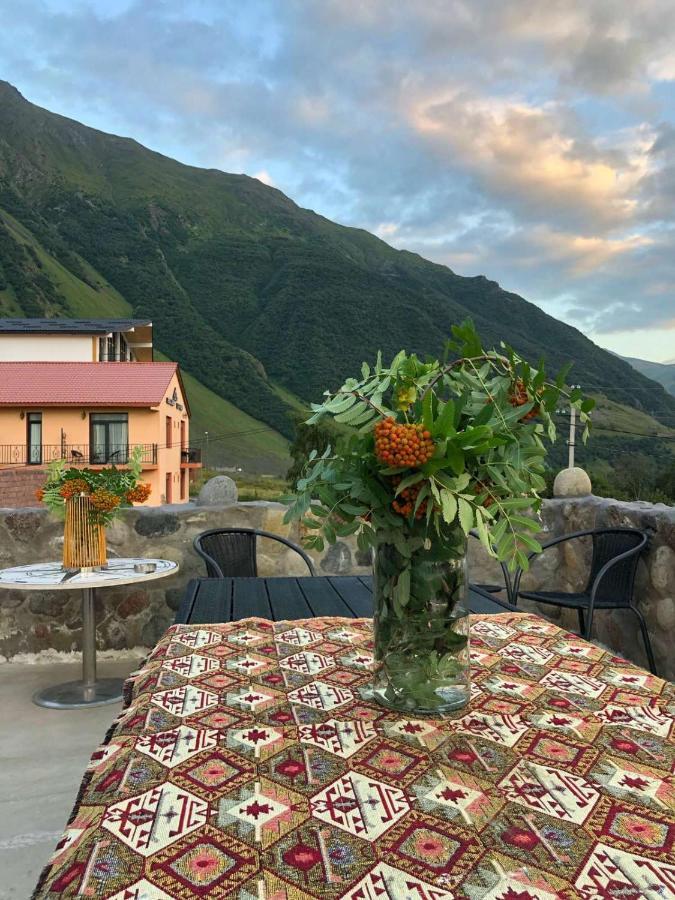 Vache Hotel Kazbegi Εξωτερικό φωτογραφία