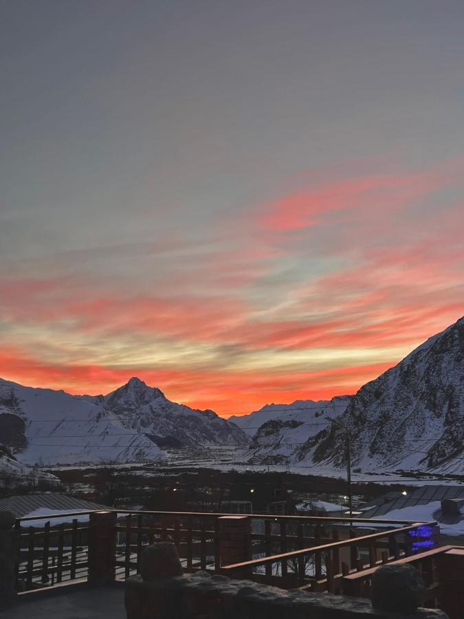 Vache Hotel Kazbegi Εξωτερικό φωτογραφία