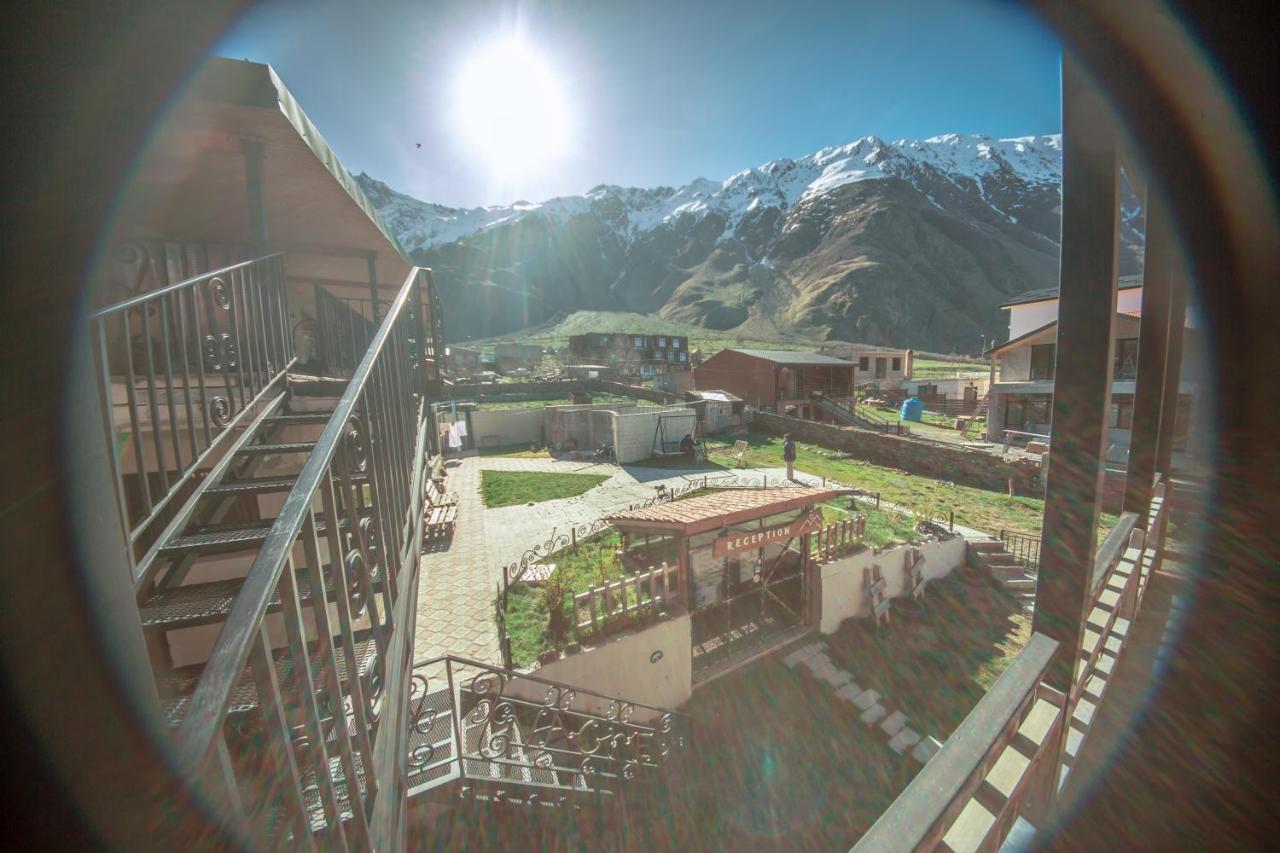 Vache Hotel Kazbegi Εξωτερικό φωτογραφία