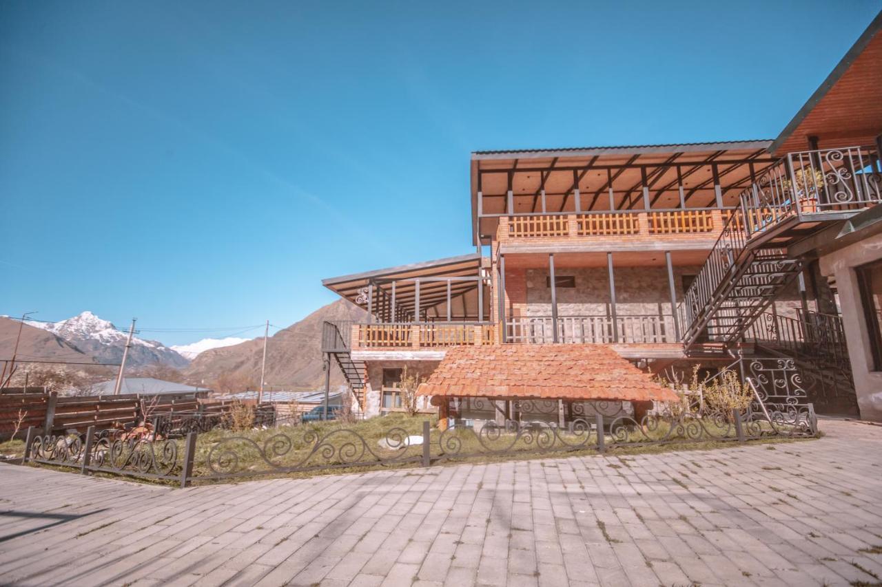 Vache Hotel Kazbegi Εξωτερικό φωτογραφία