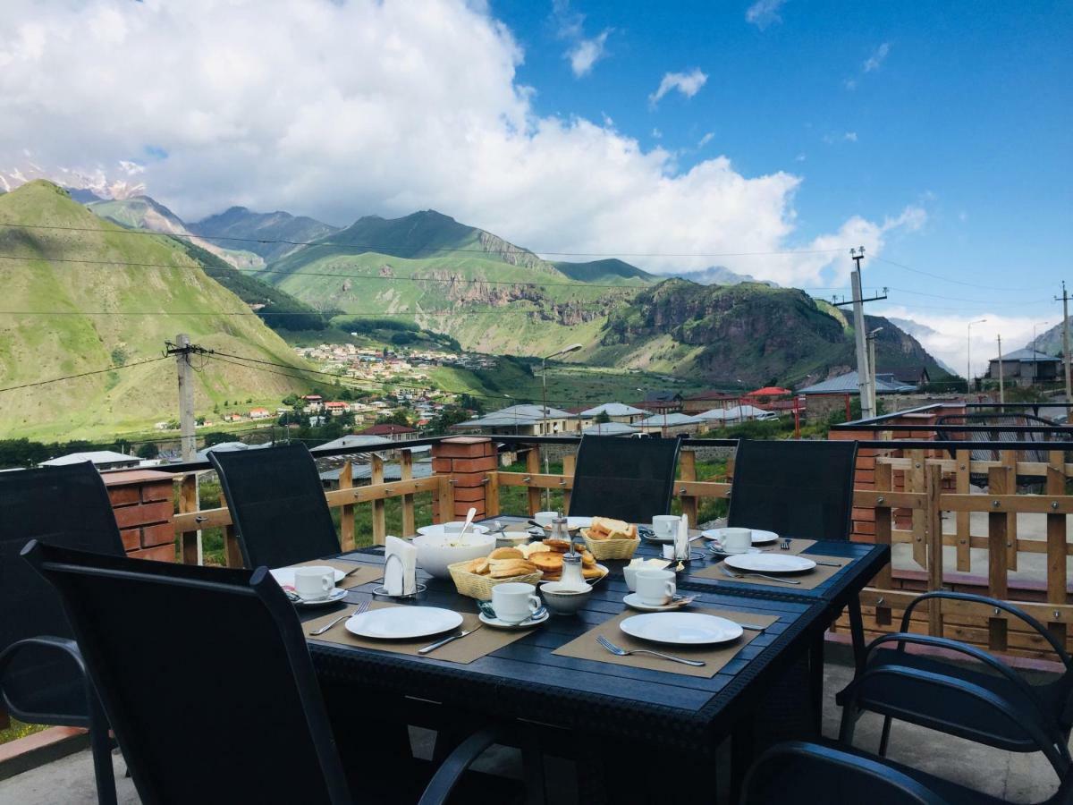 Vache Hotel Kazbegi Εξωτερικό φωτογραφία